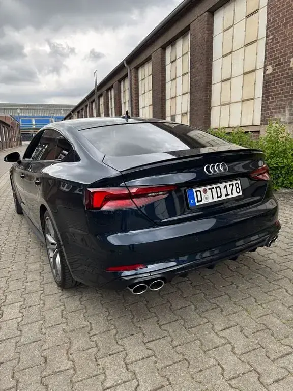 Gebraucht Audi S5 Sportback Ambiente 354 PS (260 kW) 2018 Blau Kleinwagen