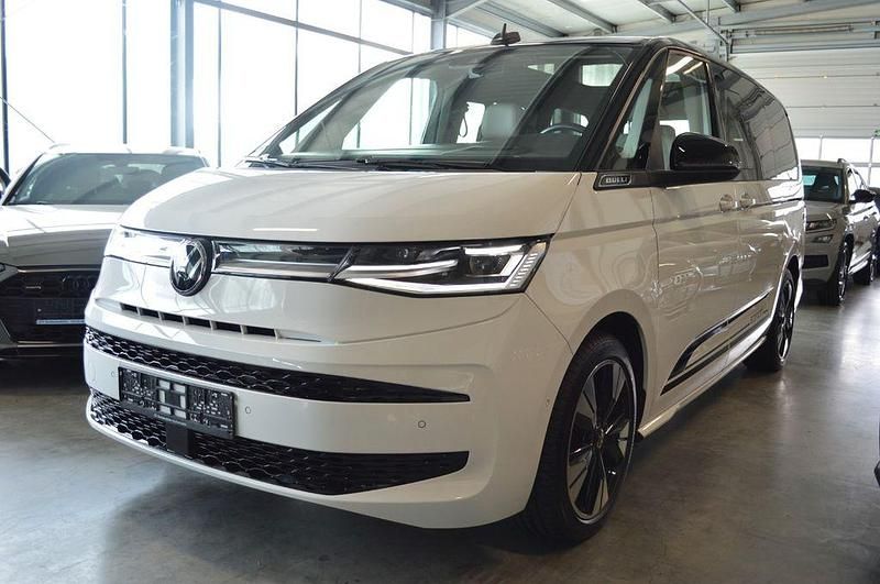 Weiß Gebraucht 2023 VW T7 Edition Van | 56.380 € (Teuer) - Bild 1/4