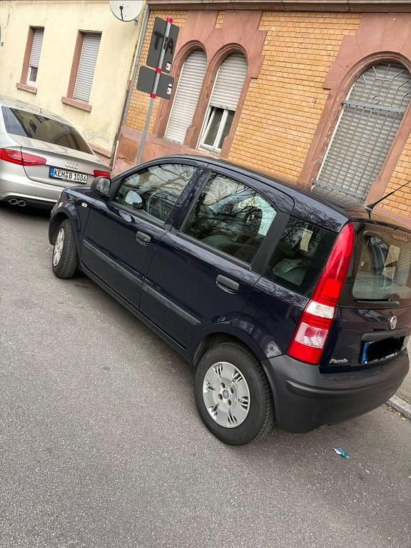 Gebraucht Fiat Panda 94 PS (69 kW) 2009 Blau Kleinwagen