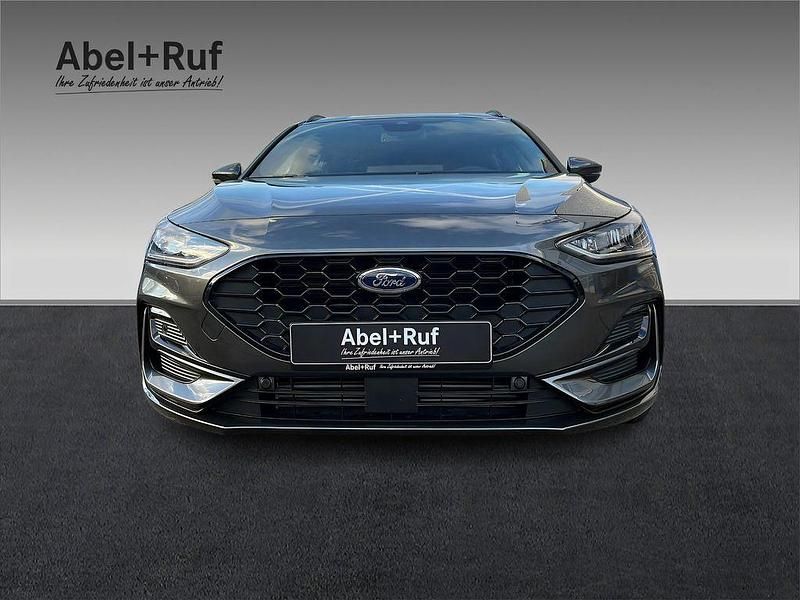Neu Ford Focus ST-Line X 155 PS (114 kW) 2026 Grau Limousine