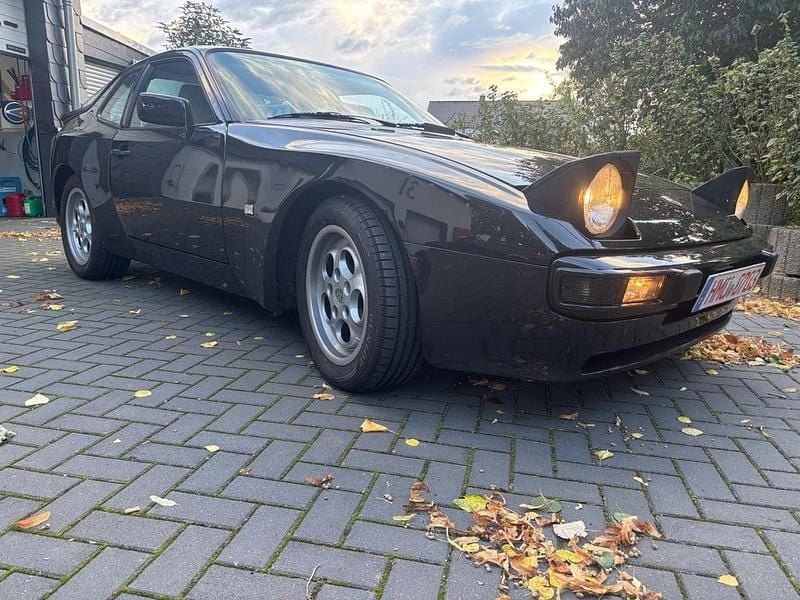 Grau Gebraucht 1986 Porsche 944 Coupé | 16.944 € - Bild 1/4