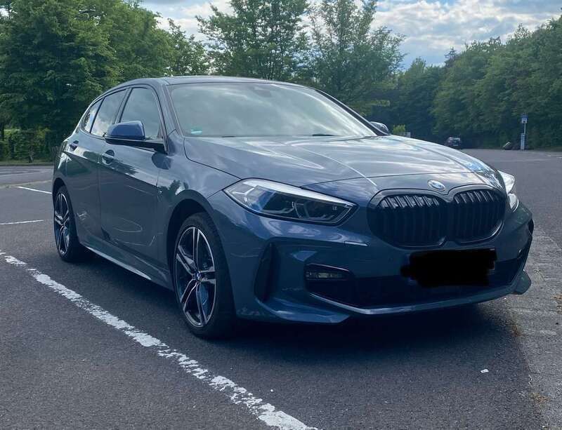 Andere außenfarben Gebraucht 2020 BMW 120 M Sport Kleinwagen | 25.990 € (Fairer Preis) - Bild 1/4