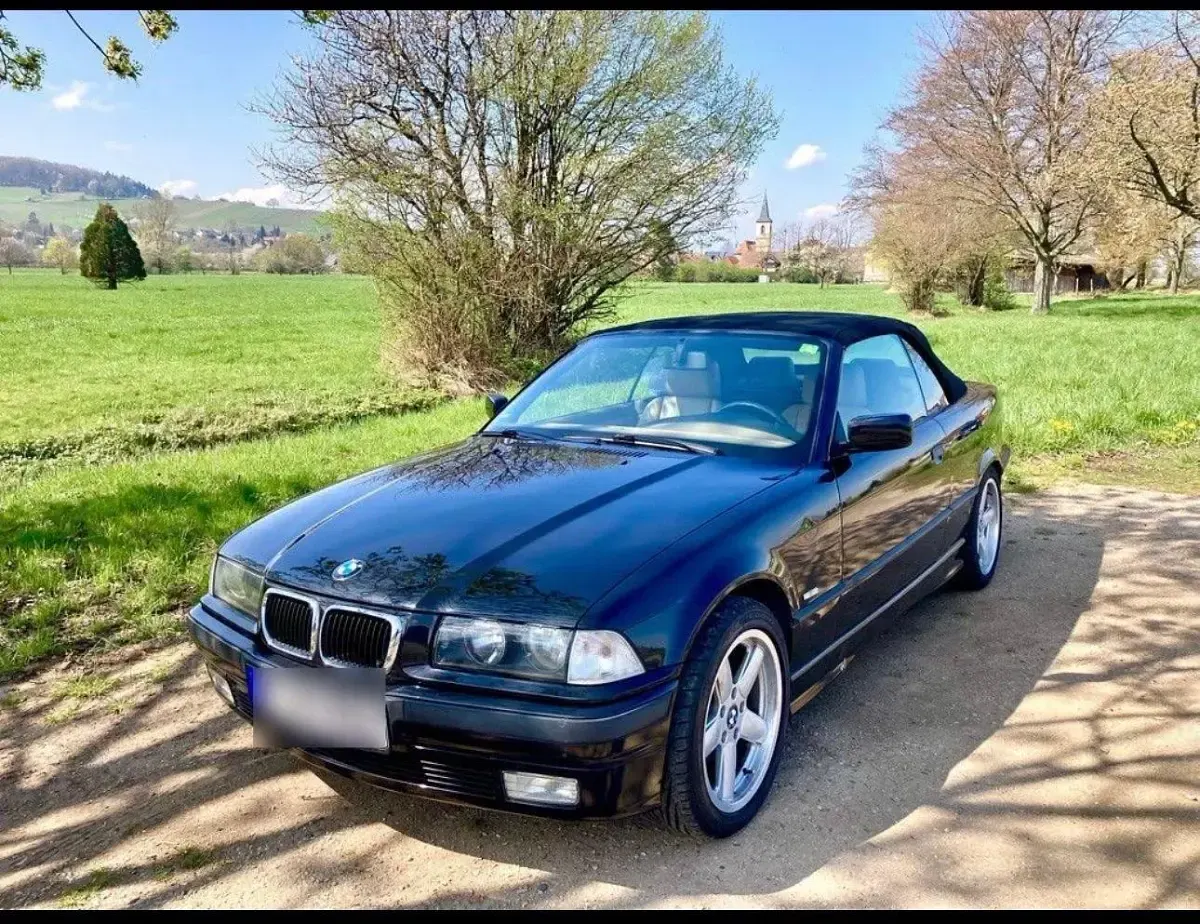 Gebraucht BMW 328 Cabriolet 193 PS (141 kW) 1999 Schwarz Cabrio