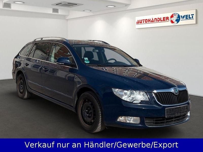 Gebraucht Skoda Superb 140 PS (102 kW) 2010 Blau Kombi