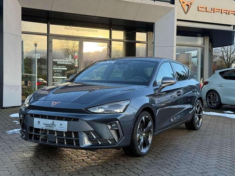 Usata Cupra Leon 150 CV (110 kW) 2025 Grigio Berlina