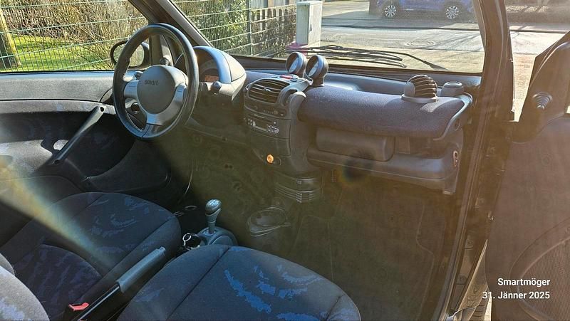 Gebraucht Smart ForTwo Coupé 61 PS (44 kW) 2005 Schwarz Coupé