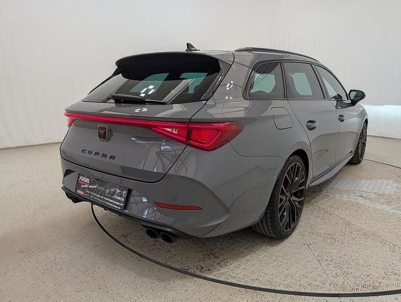 Gebraucht Cupra Leon VZ 310 PS (228 kW) 2023 Graphengrau Limousine