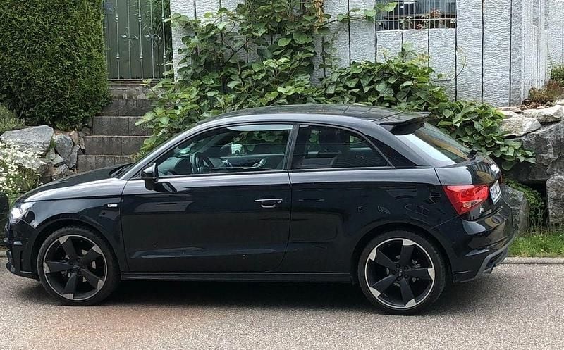 Gebraucht Audi A1 S-Line 86 PS (63 kW) 2014 Schwarz Kleinwagen