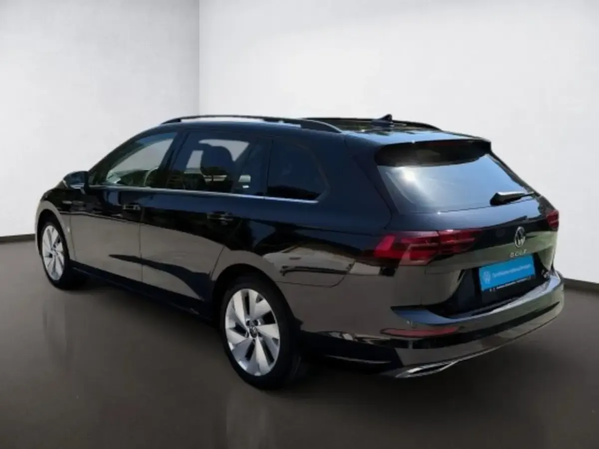 Gebraucht VW Golf VIII Style 150 PS (110 kW) 2021 Schwarz Kombi