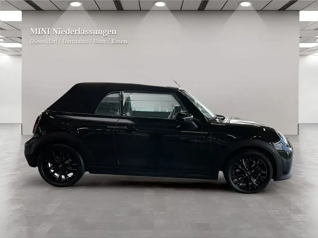 Gebraucht Mini Cooper Cabriolet 204 PS (150 kW) 2025 Schwarz Cabrio