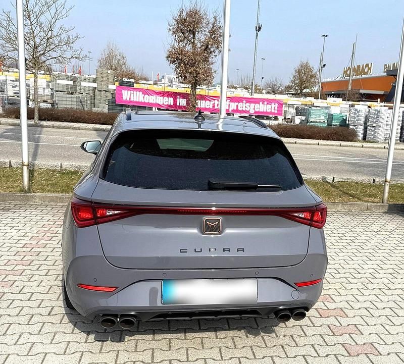 Gebraucht Cupra Leon VZ 310 PS (228 kW) 2022 Grau Kombi