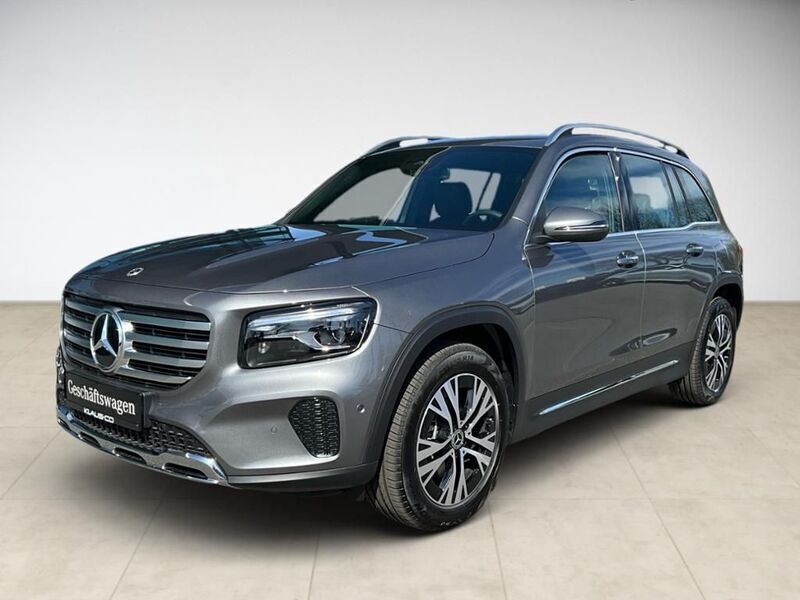 Grau Gebraucht 2025 Mercedes GLB200 Advanced Plus SUV | 49.980 € (Teuer) - Bild 1/4