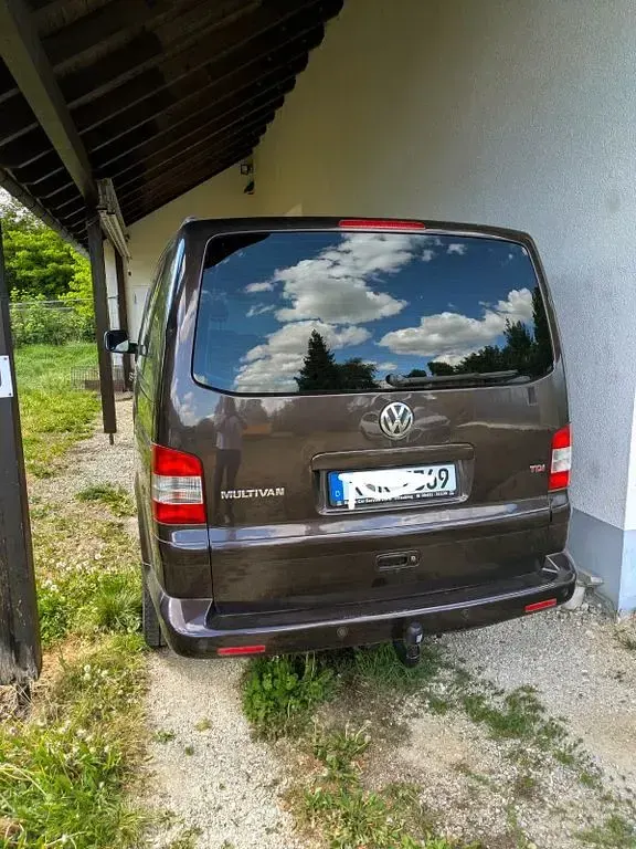 Gebraucht VW Multivan 174 PS (127 kW) 2008 Violet Van / Kleinbus