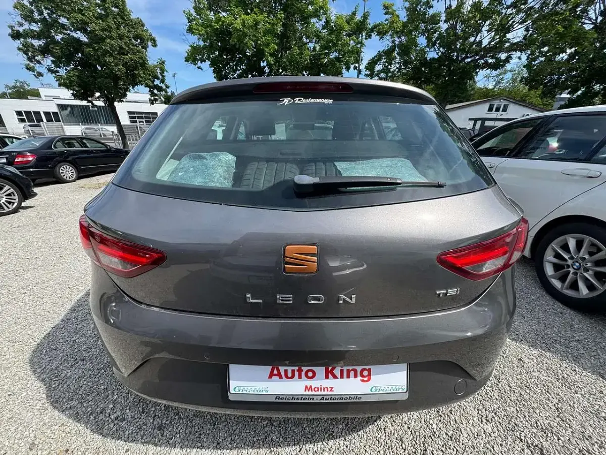 Gebraucht Seat Leon Style 110 PS (80 kW) 2015 "technic" grau Kleinwagen