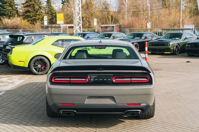 Neu Dodge Challenger 727 PS (534 kW) 2025 Grau Coupé