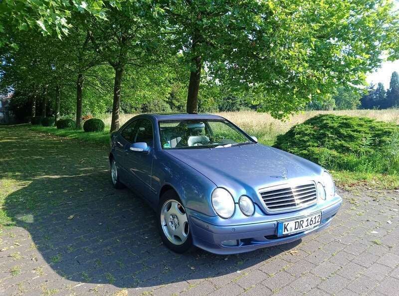 Blau Gebraucht 2000 Mercedes CLK320 Coupé | 2.980 € (Fairer Preis) - Bild 1/4