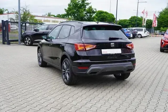 Neu Seat Arona FR 150 PS (110 kW) 2026 Schwarz SUV
