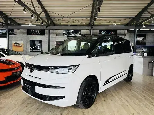 Usado VW Multivan Edition 218 HP (160 kW) 2023 Branco Monovolume