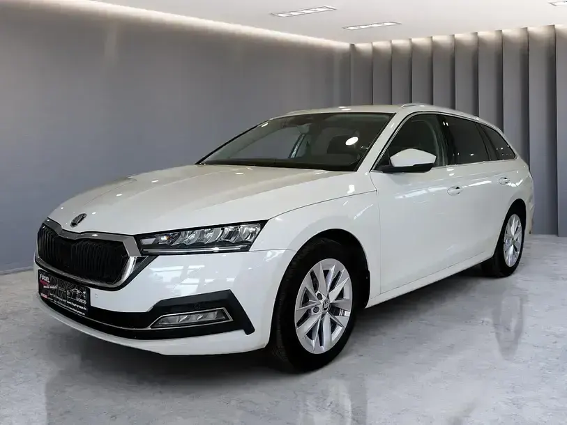 Gebraucht Skoda Octavia Style 150 PS (110 kW) 2023 Candyweiss Kombi