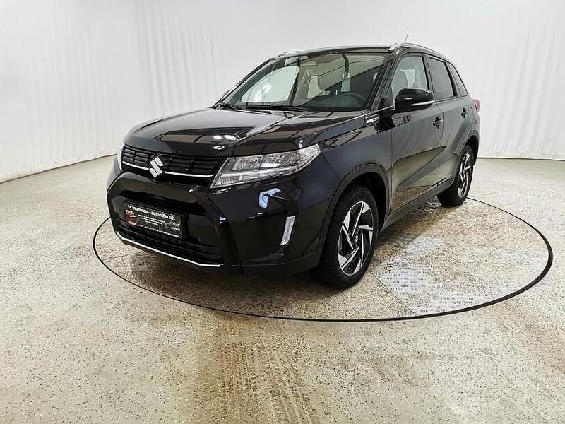 Gebraucht Suzuki Vitara Comfort+ 129 PS (94 kW) 2025 Cosmic black pearl metallic SUV