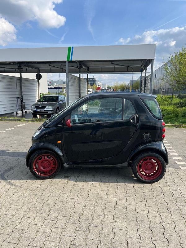 Gebraucht Smart ForTwo Coupé 61 PS (44 kW) 2006 Schwarz Coupé
