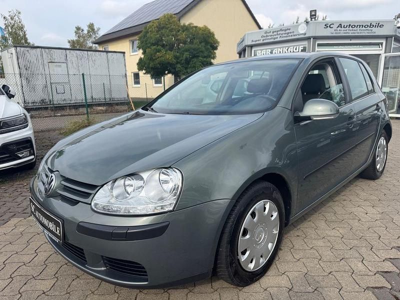 Grün Gebraucht 2004 VW Golf V Trendline Limousine | 1.999 € (Guter Preis) - Bild 1/4