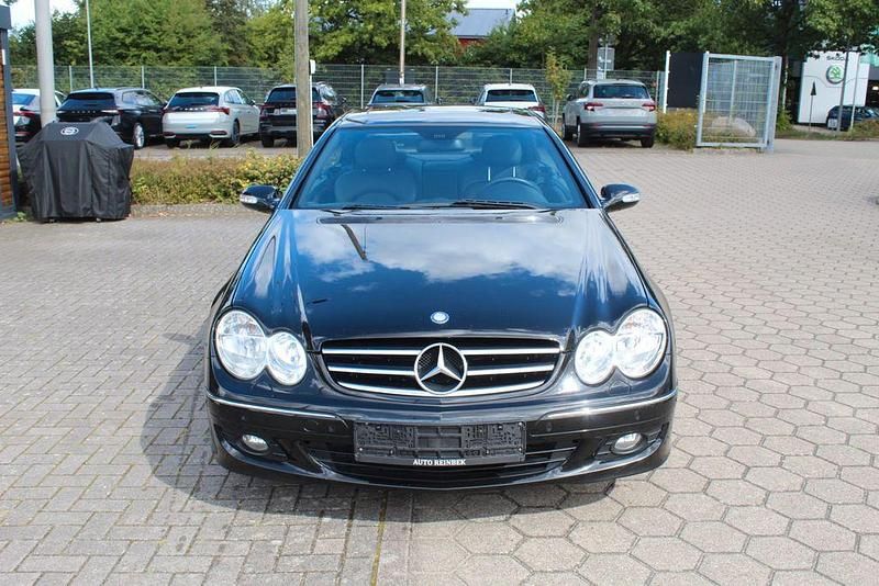 Gebraucht Mercedes CLK200 Avantgarde 184 PS (135 kW) 2009 Schwarz Coupé
