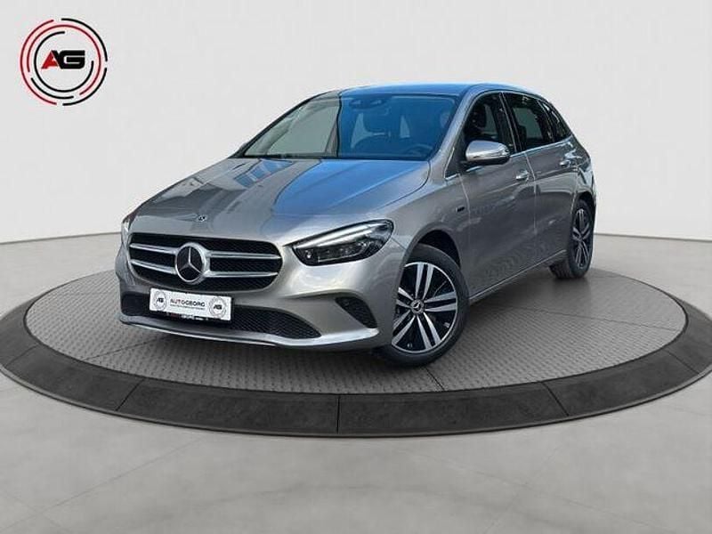 Gebraucht Mercedes B250e 218 PS (160 kW) 2020 Mojavesilber Van / Kleinbus