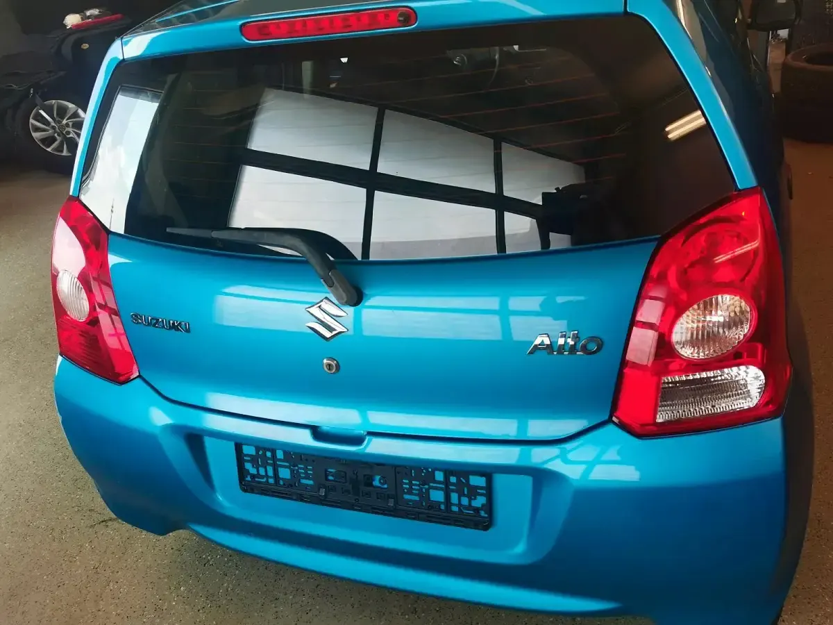 Gebraucht Suzuki Alto 68 PS (50 kW) 2012 Blau Kleinwagen