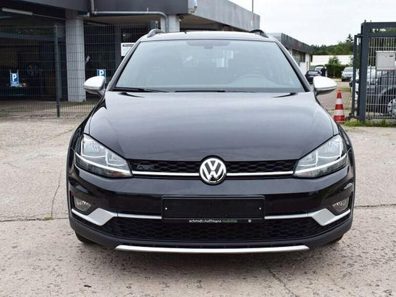 Gebraucht VW Golf Alltrack 179 PS (131 kW) 2017 Schwarz Kombi