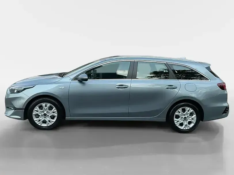 Gebraucht Kia Ceed Sportswagon Vision 140 PS (102 kW) 2025 Silber Kombi