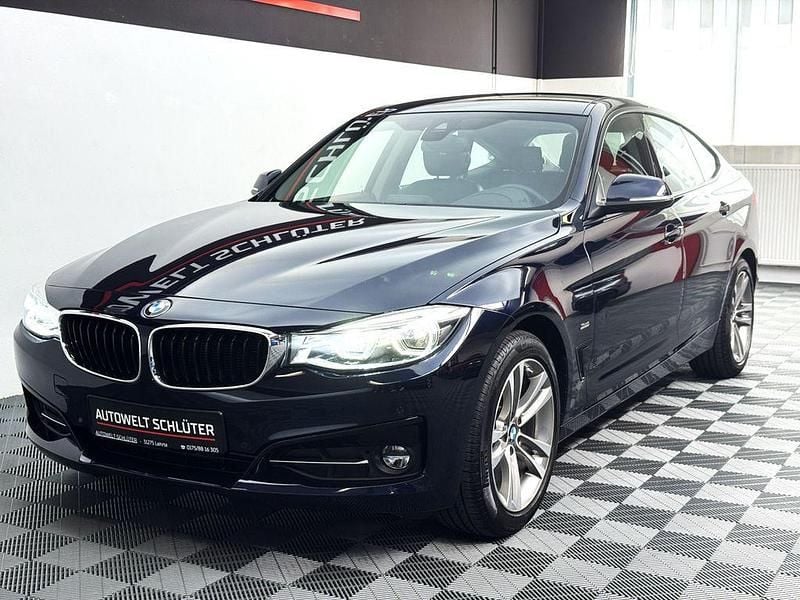 Blau Gebraucht 2017 BMW 320 Gran Turismo Sport Line Limousine | 20.950 € (Fairer Preis) - Bild 1/4