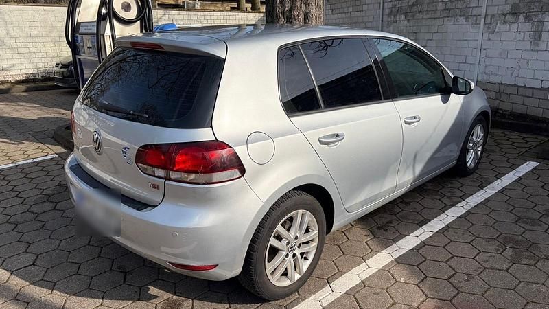 Gebraucht VW Golf VI Highline 160 PS (117 kW) 2012 Silber Kleinwagen