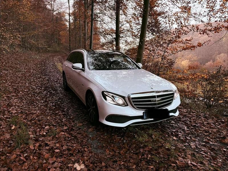 Gebraucht Mercedes E300 Exclusive 194 PS (142 kW) 2020 Weiß Kombi