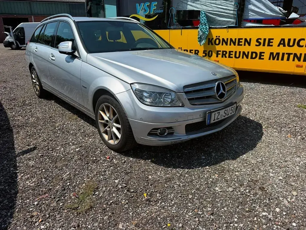 Gebraucht Mercedes C220 170 PS (125 kW) 2008 Silber Limousine