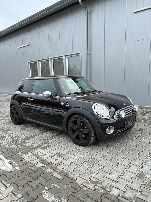 Gebraucht Mini ONE Pepper 95 PS (69 kW) 2009 Schwarz Kleinwagen