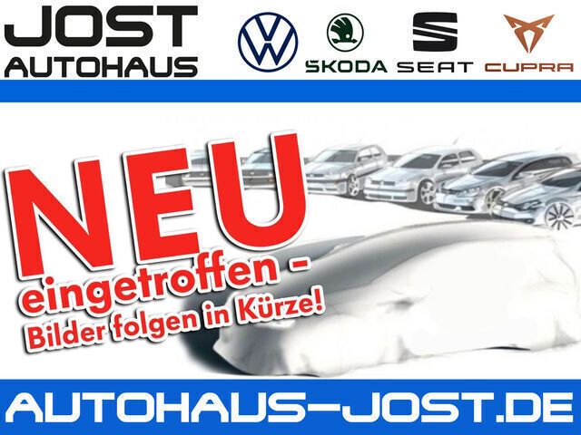 Blau Neu 2025 Skoda Kamiq Monte Carlo SUV | 29.999 € (Teuer) - Bild 1/1