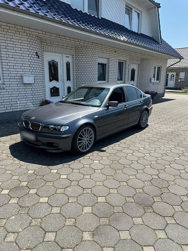 Gebraucht BMW 325 Basis 192 PS (141 kW) 2001 Grau Limousine