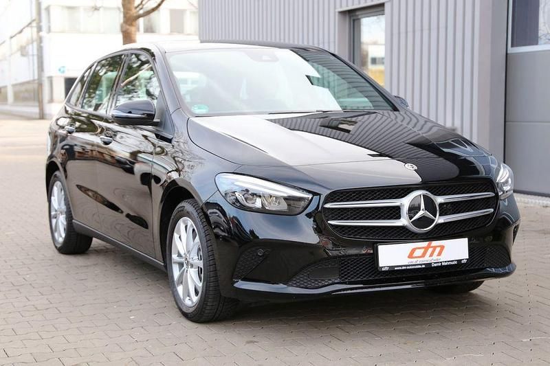 Gebraucht Mercedes B250e 160 PS (117 kW) 2022 Schwarz Van / Kleinbus