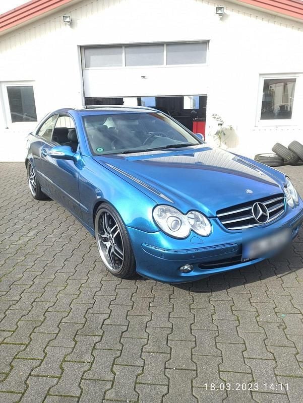 Blau Gebraucht 2002 Mercedes CLK500 Coupé | 4.500 € (Guter Preis) - Bild 1/4