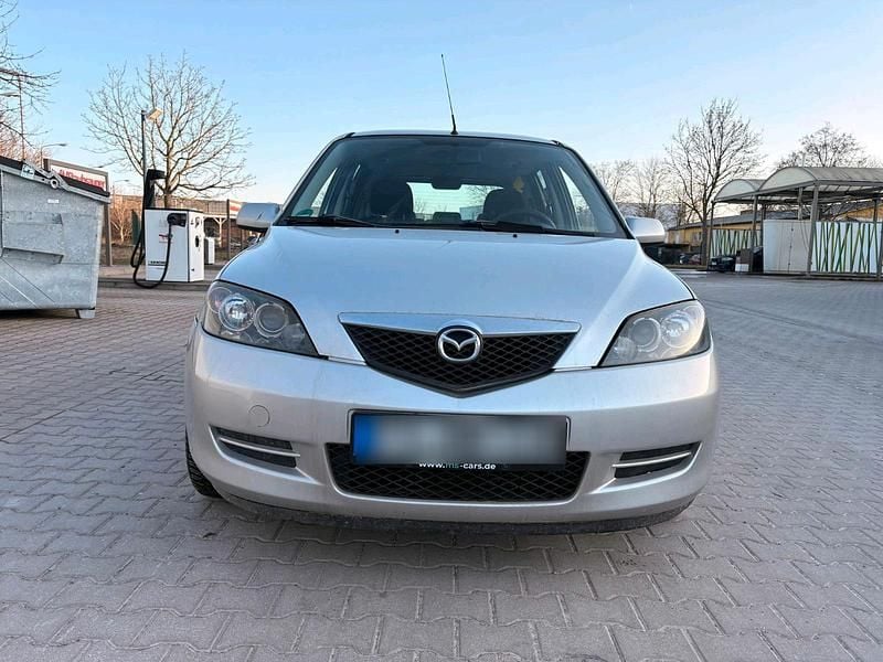 Gebraucht Mazda 2 80 PS (58 kW) 2006 Silber Kleinwagen