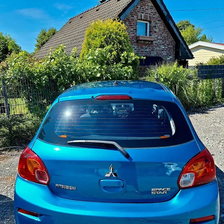 Gebraucht Mitsubishi Space Star 71 PS (52 kW) 2017 Blau Kleinwagen