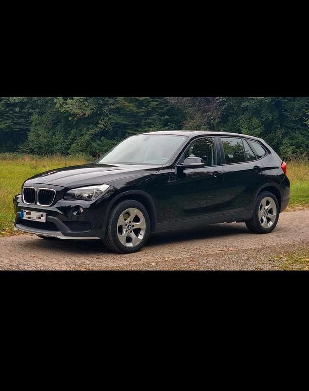 Schwarz Gebraucht 2014 BMW X1 SUV | 12.500 € (Fairer Preis) - Bild 1/4