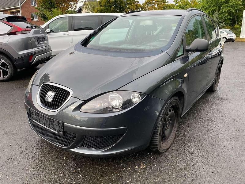 Grau Gebraucht 2008 Seat Altea Van / Kleinbus | 1.990 € (Guter Preis) - Bild 1/4