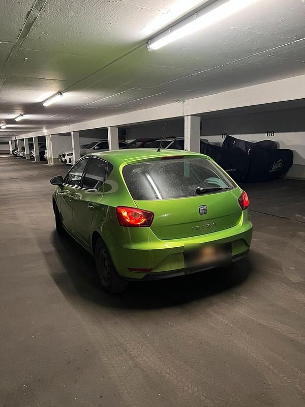 Gebraucht Seat Ibiza Style 105 PS (77 kW) 2012 Grün Kleinwagen