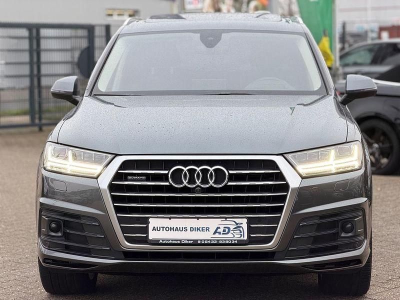Gebraucht Audi Q7 S-Line 272 PS (200 kW) 2018 Grau SUV