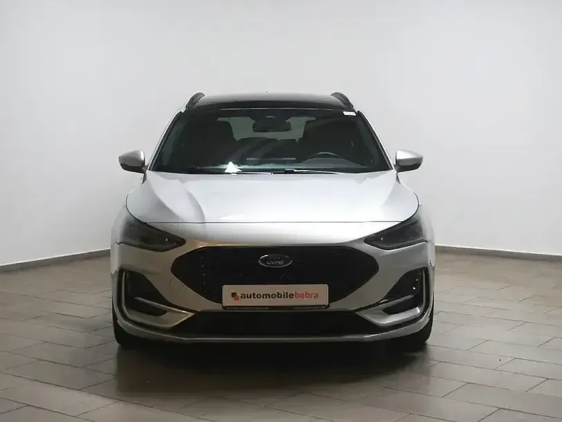 Gebraucht Ford Focus ST-Line X 155 PS (114 kW) 2024 Silber Limousine