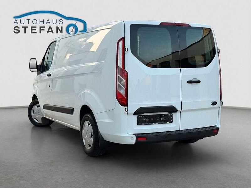 Gebraucht Ford Transit Custom Trend 170 PS (125 kW) 2020 Weiß Van / Kleinbus