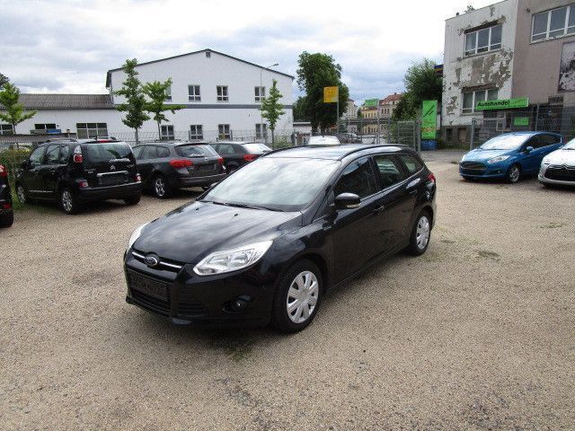 Schwarz Gebraucht 2013 Ford Focus Trend Limousine | 3.300 € (Guter Preis) - Bild 1/4