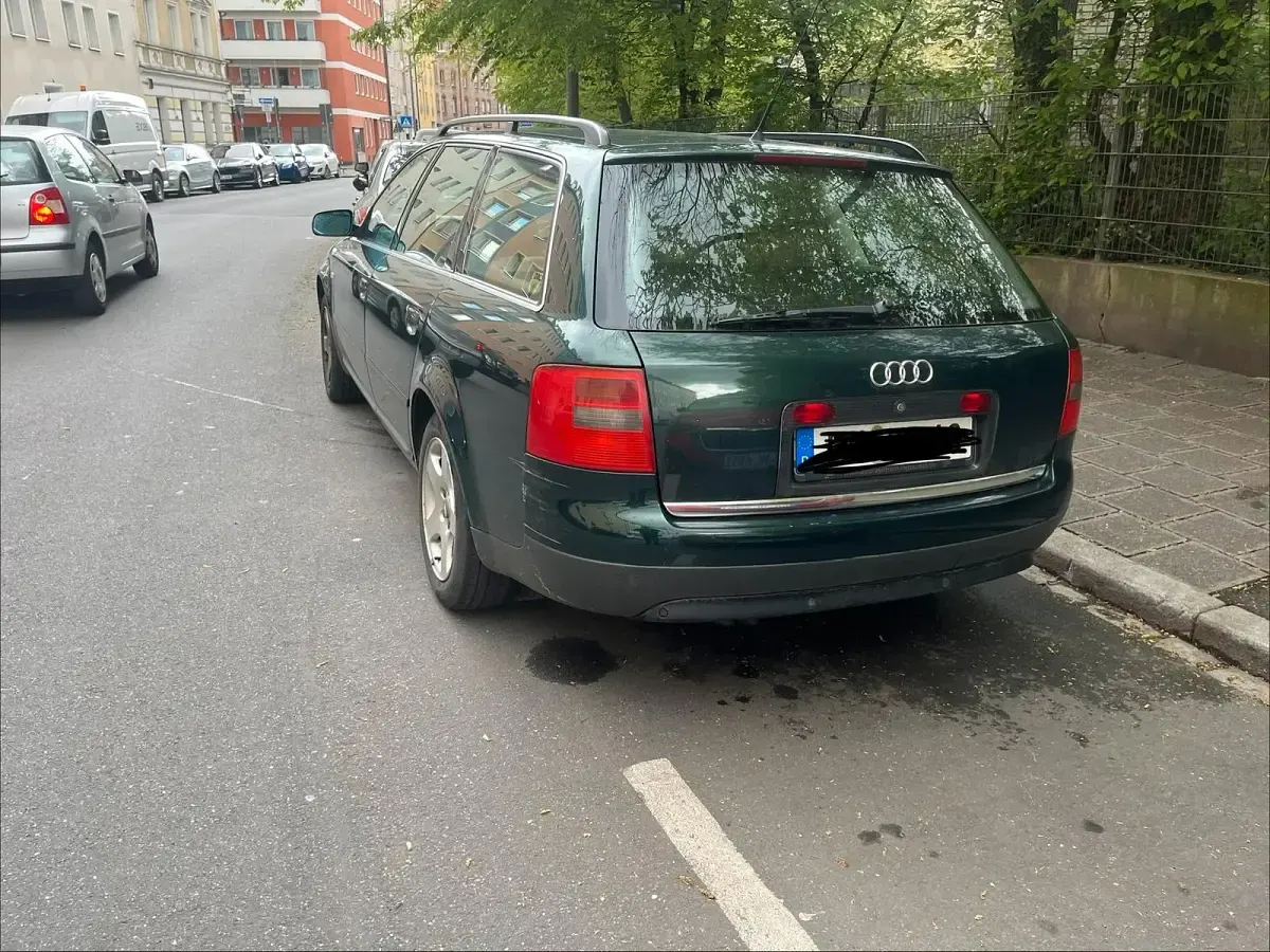 Gebraucht Audi A6 165 PS (121 kW) 1998 Grün Kombi